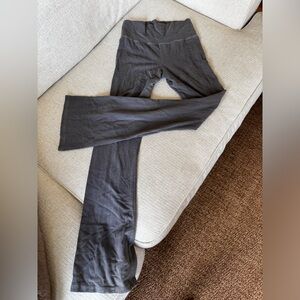 Brandy Melville yoga pants- flare